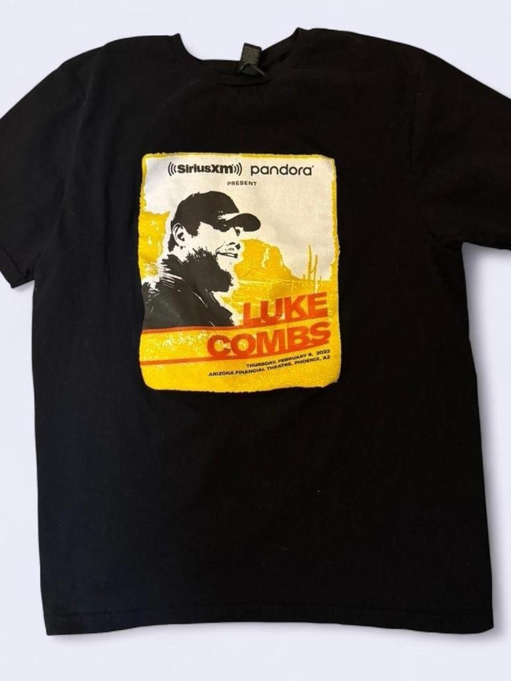 Luke Combs Phoenix AZ Concert Graphic Tee Medium Country Music Shirt